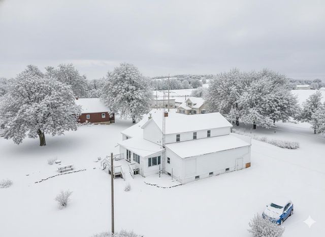 W4324 STATE ROAD 67, Campbellsport, WI 53010