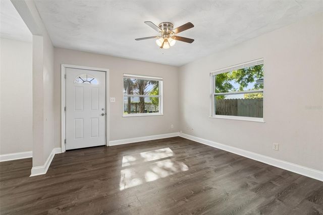 6710 N HARER STREET, Tampa, FL 33604