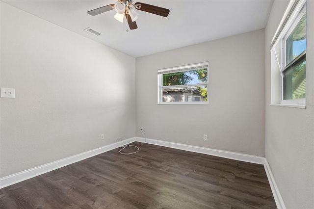 6710 N HARER STREET, Tampa, FL 33604