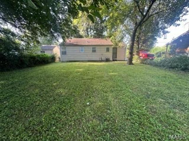 627 Ferguson Avenue, Ferguson, MO 63135