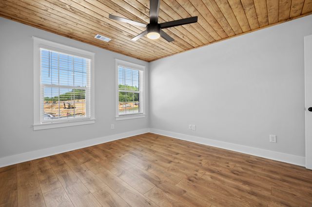1043 Braidwood Ln, Franklin, TN 37064