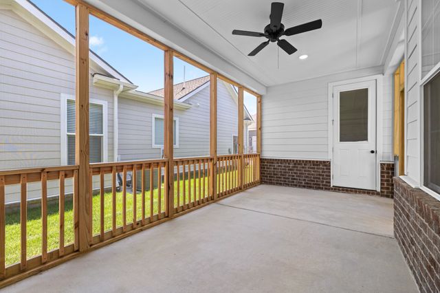 1043 Braidwood Ln, Franklin, TN 37064