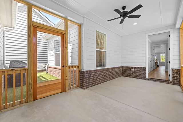 1043 Braidwood Ln, Franklin, TN 37064