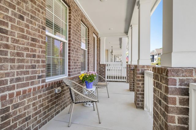 1043 Braidwood Ln, Franklin, TN 37064