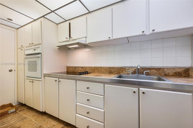 1200 West Ave 524, Miami Beach, FL 33139
