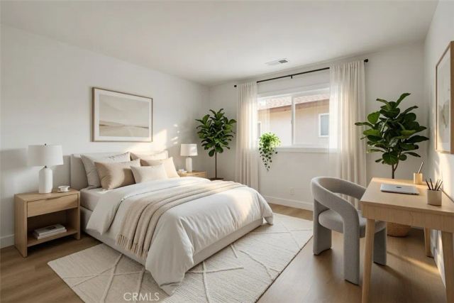 1784 E Commonwealth, Fullerton, CA 92831