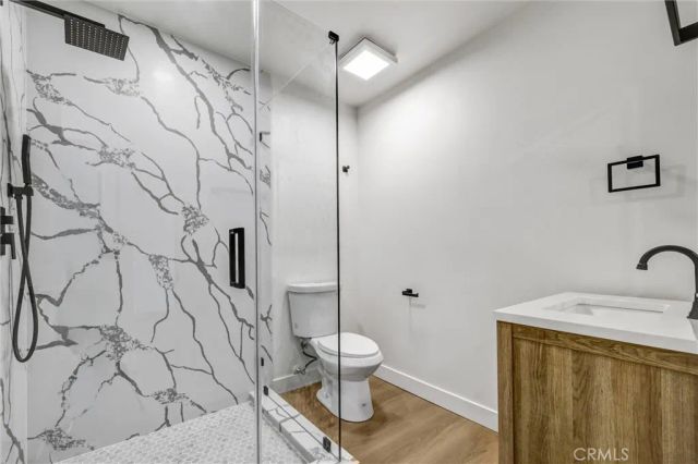 1784 E Commonwealth, Fullerton, CA 92831