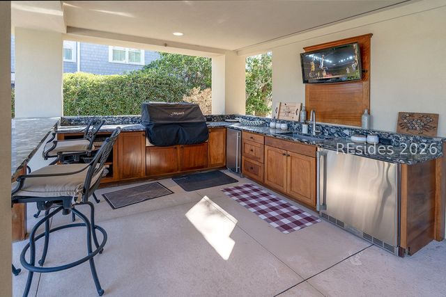 18 Belmont Dr, Bluffton, SC 29910