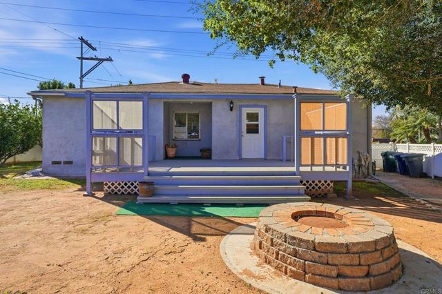 1400 S Juniper Street, Escondido, CA 92025