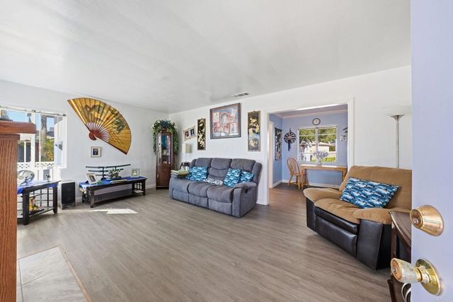 1400 S Juniper Street, Escondido, CA 92025