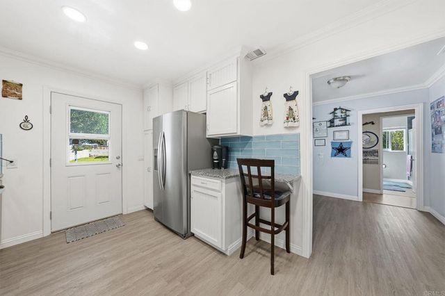 1400 S Juniper Street, Escondido, CA 92025