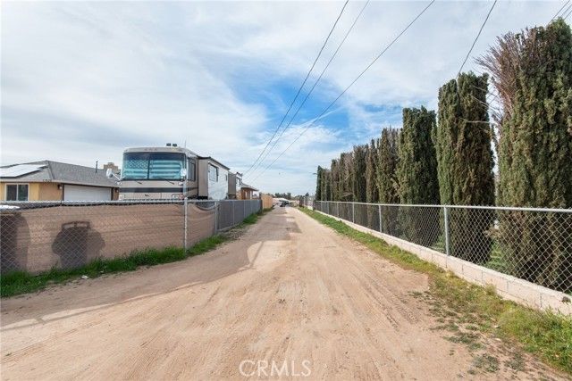 11922 Calcite Avenue, Hesperia, CA 92345
