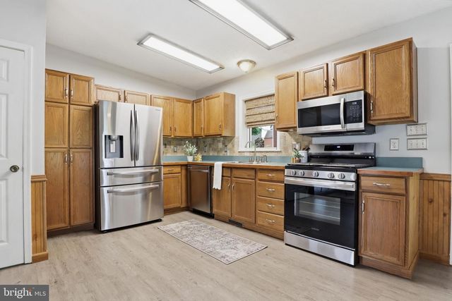 408 MAIN ST, Delta, PA 17314