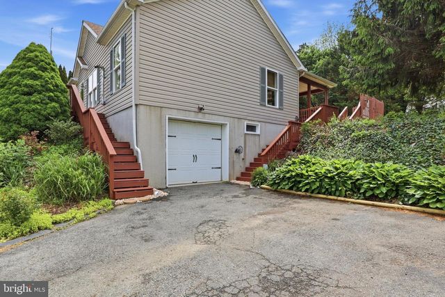 408 MAIN ST, Delta, PA 17314