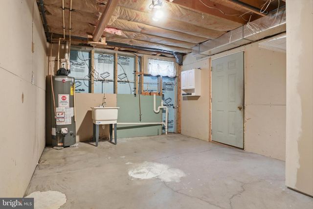 408 MAIN ST, Delta, PA 17314