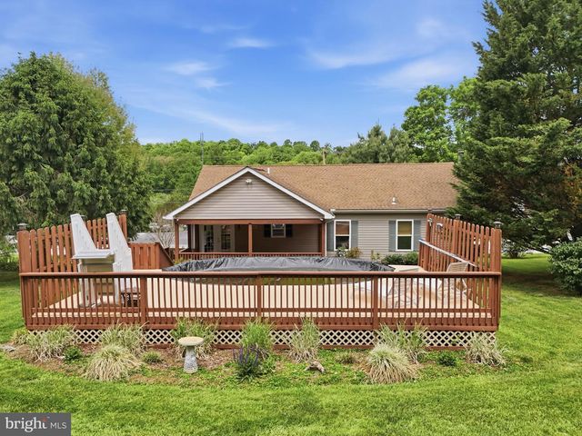 408 MAIN ST, Delta, PA 17314