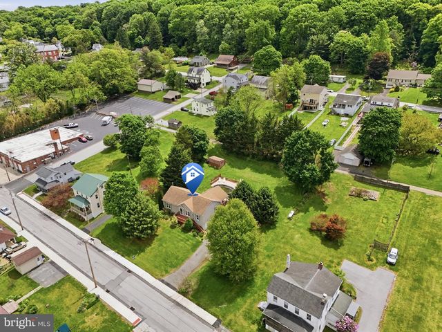408 MAIN ST, Delta, PA 17314