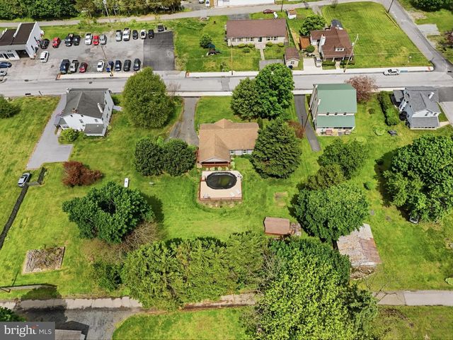 408 MAIN ST, Delta, PA 17314