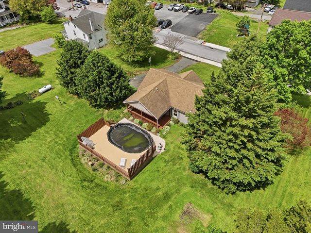 408 MAIN ST, Delta, PA 17314