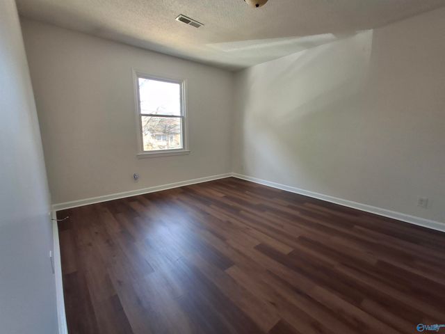 6206 Friar Tuck Circle C, Huntsville, AL 35806