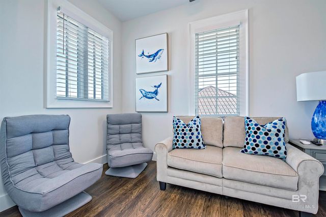 815 Kingston Lane, Gulf Shores, AL 36542