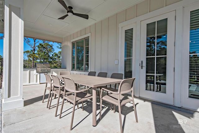 815 Kingston Lane, Gulf Shores, AL 36542