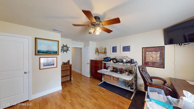 2861 S Hartland, Southaven, MS 38672