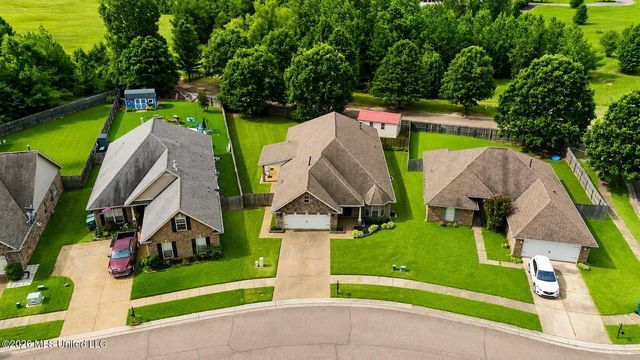 2861 S Hartland, Southaven, MS 38672