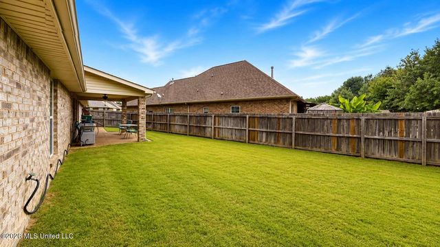 2861 S Hartland, Southaven, MS 38672