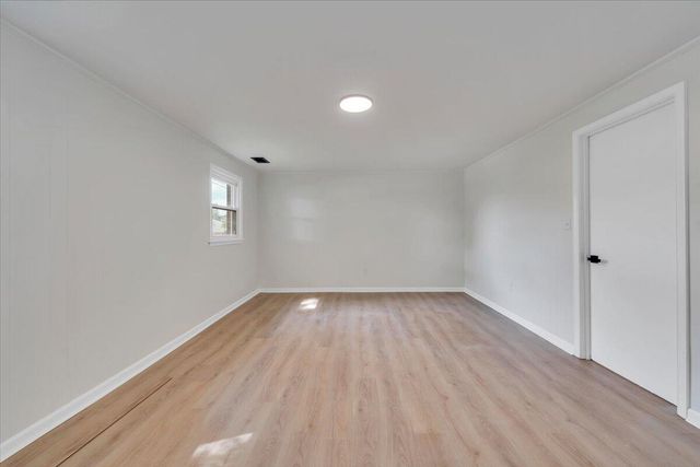 678 E Augusta AVE, Vinton, VA 24179
