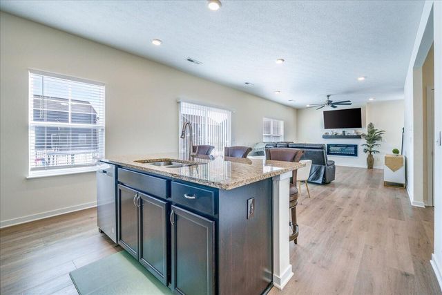 1518 Forbes Avenue, Columbus, OH 43228