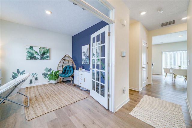 1518 Forbes Avenue, Columbus, OH 43228