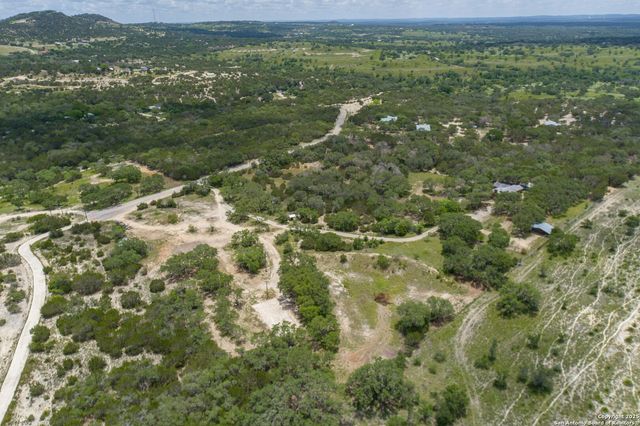 145 FLAT ROCK DR, Boerne, TX 78006