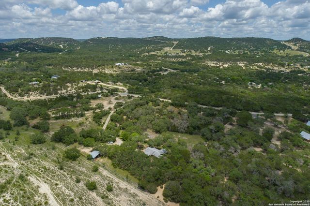 145 FLAT ROCK DR, Boerne, TX 78006
