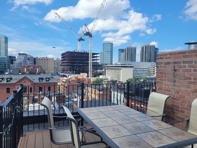 41 Revere 3, Boston, MA 02114