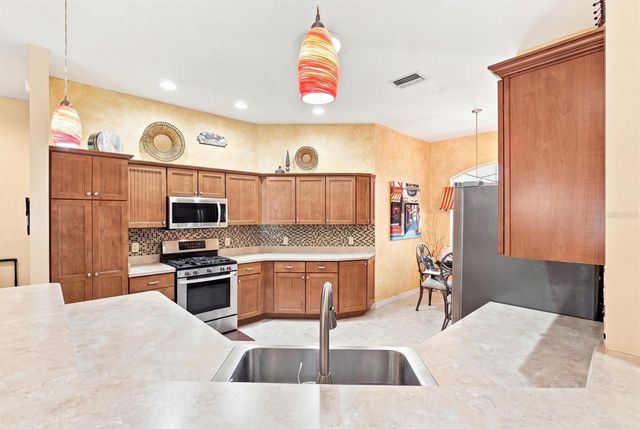 438 TROY LOOP, The Villages, FL 32162