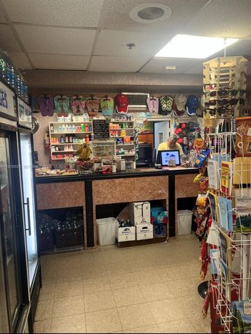 5161 Collins Ave 1701, Miami Beach, FL 33140