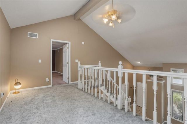 10425 N Campbell Court, Kansas City, MO 64155