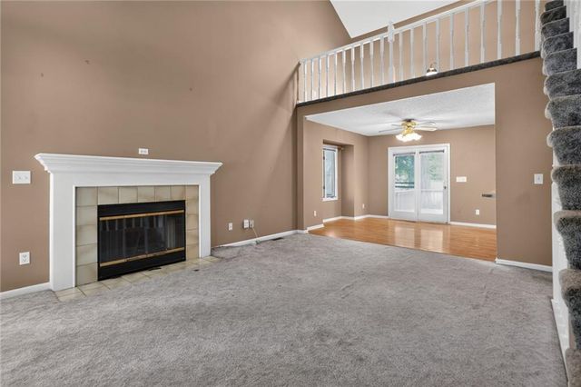 10425 N Campbell Court, Kansas City, MO 64155