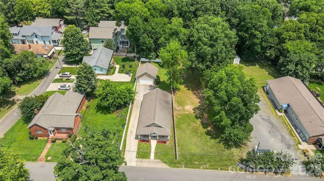 309 Mill Road, Charlotte, NC 28216
