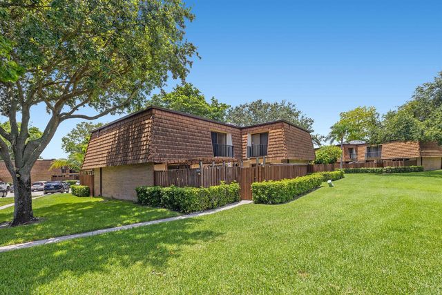 3024 30th Lane B LOT 147, Greenacres, FL 33463