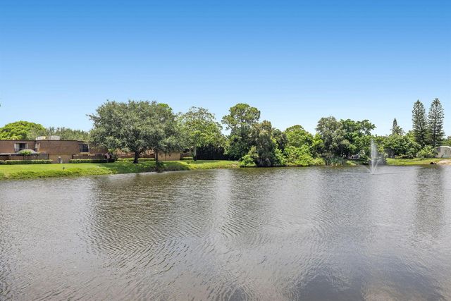 3024 30th Lane B LOT 147, Greenacres, FL 33463