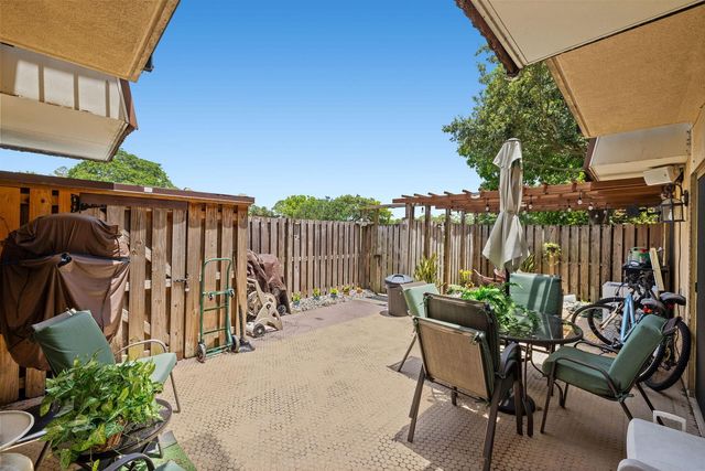 3024 30th Lane B LOT 147, Greenacres, FL 33463