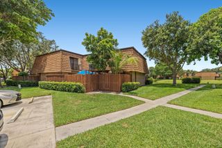 3024 30th Lane B LOT 147, Greenacres, FL 33463
