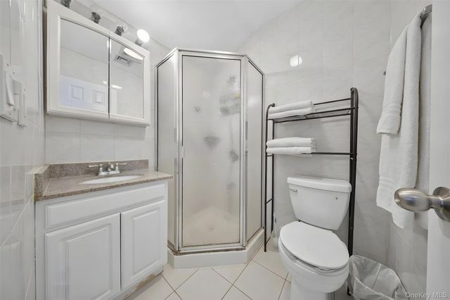 245-71 61st Avenue, Little Neck, NY 11362