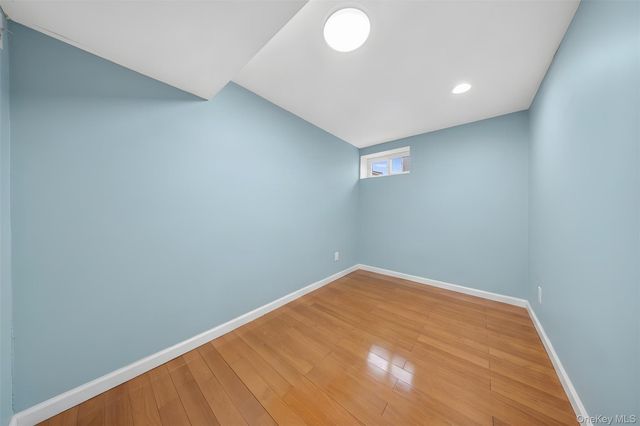 245-71 61st Avenue, Little Neck, NY 11362