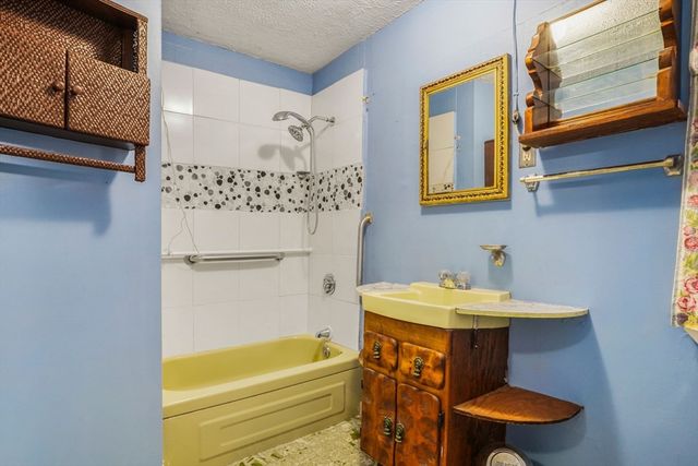 1 Copley St, Boston, MA 02119