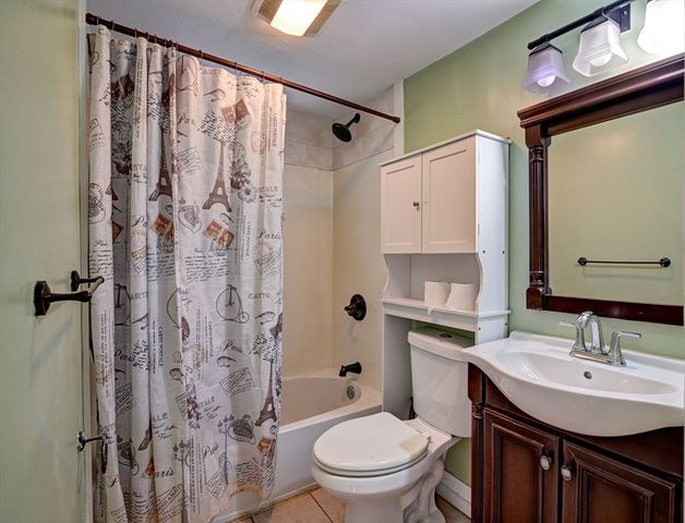30 Thayer Ave 30, Weymouth, MA 02188