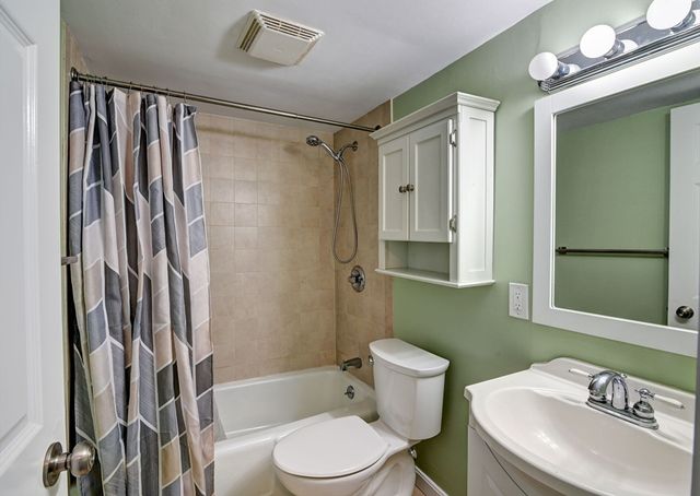 30 Thayer Ave 30, Weymouth, MA 02188