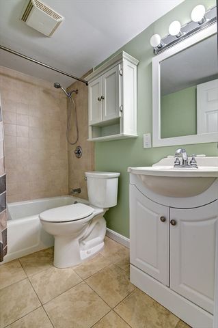 30 Thayer Ave 30, Weymouth, MA 02188